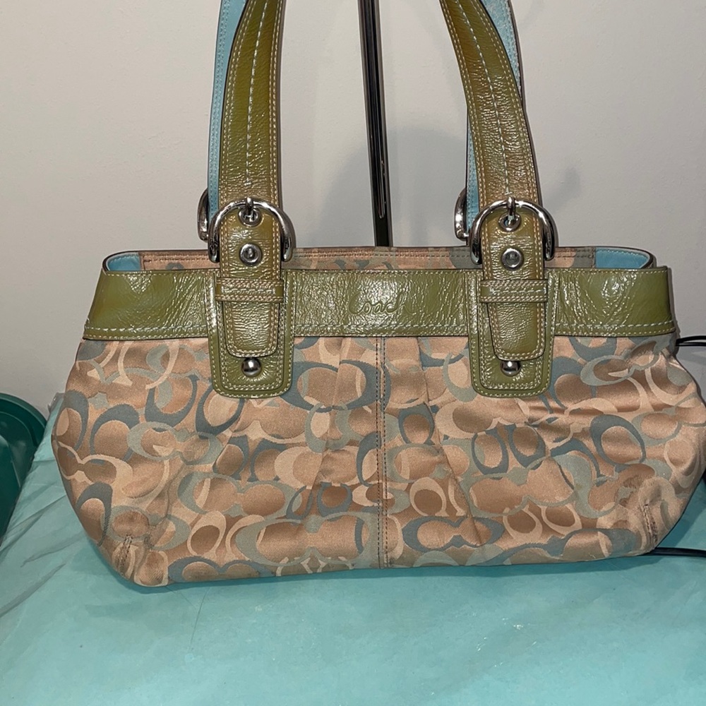 AUTHENTIC Coach Soho Optic Signature Satchel